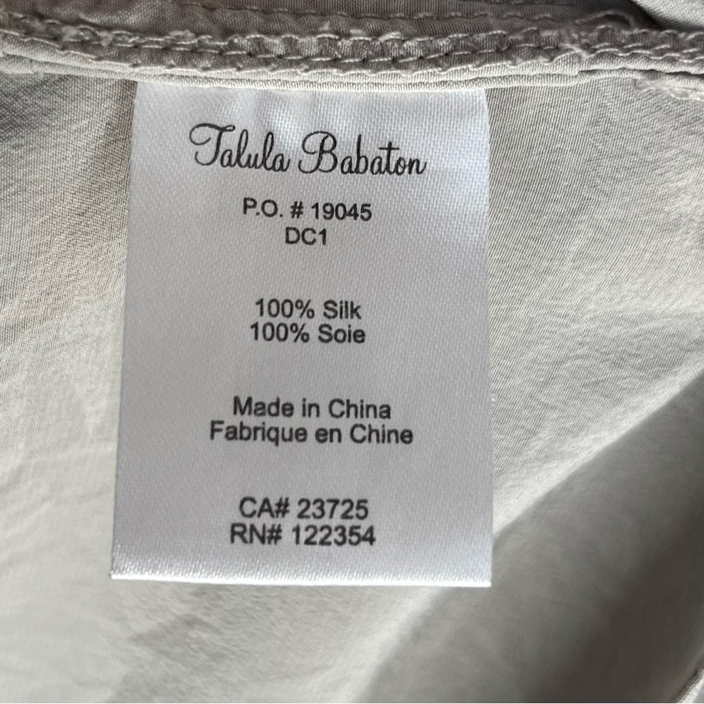 Talula Babaton Sleeveless Pleated 100% Silk Shift Dress Womens Size 2 Light Gray - Picture 6 of 7